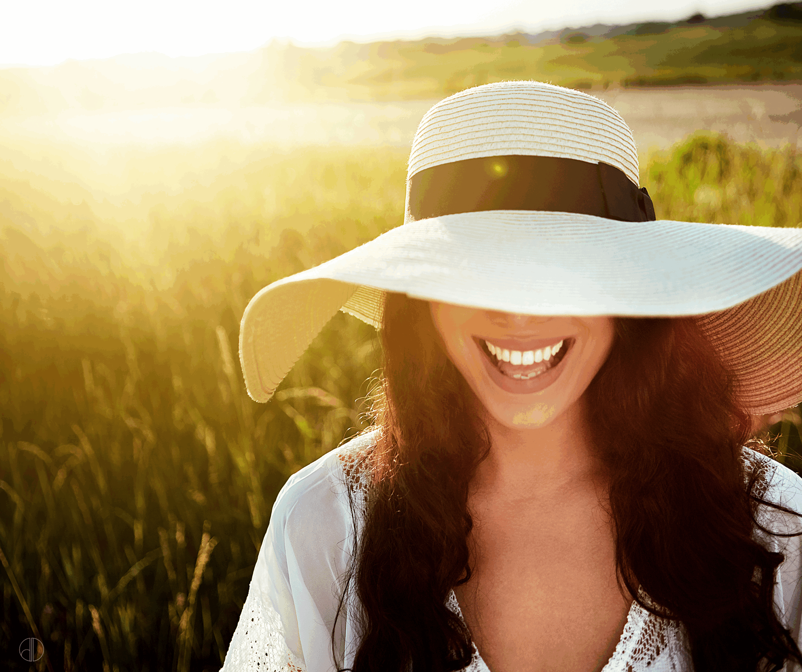Get Summer-Ready with a Brighter Smile: Professional Tooth Whitening at Duthie Dental