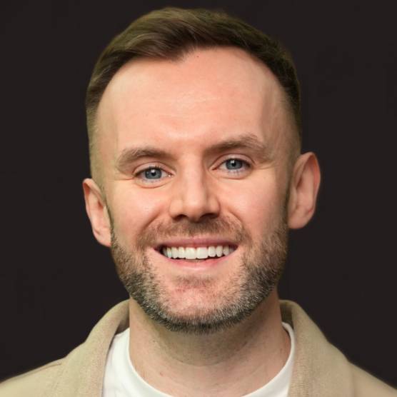 Dr Stephen Mullan